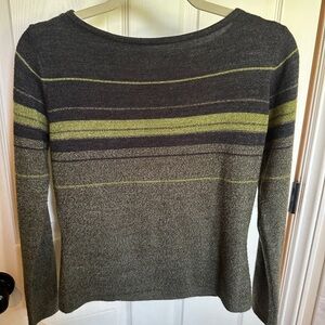 Amanda Smith Crew Neck Sweater in Gray and Green